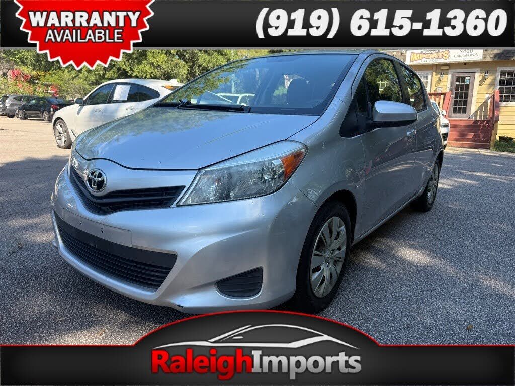 2012 TOYOTA Yaris