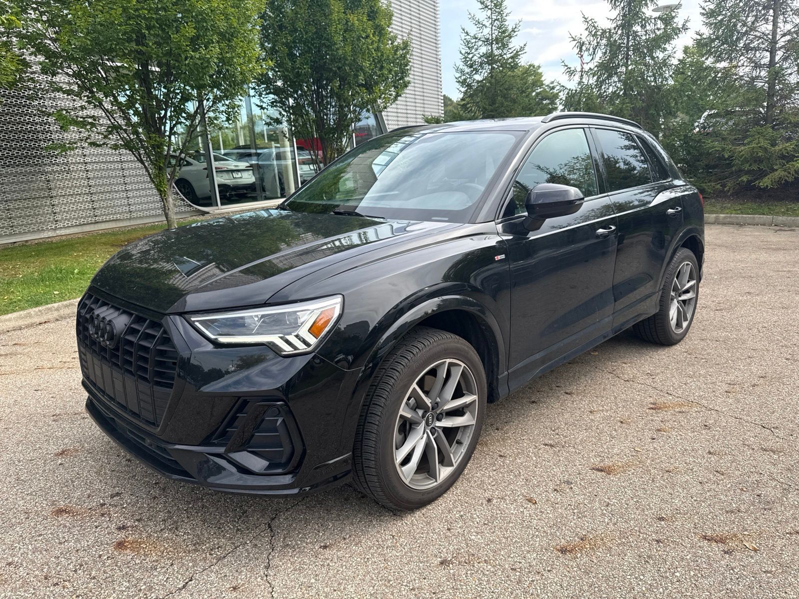 2023 AUDI Q3