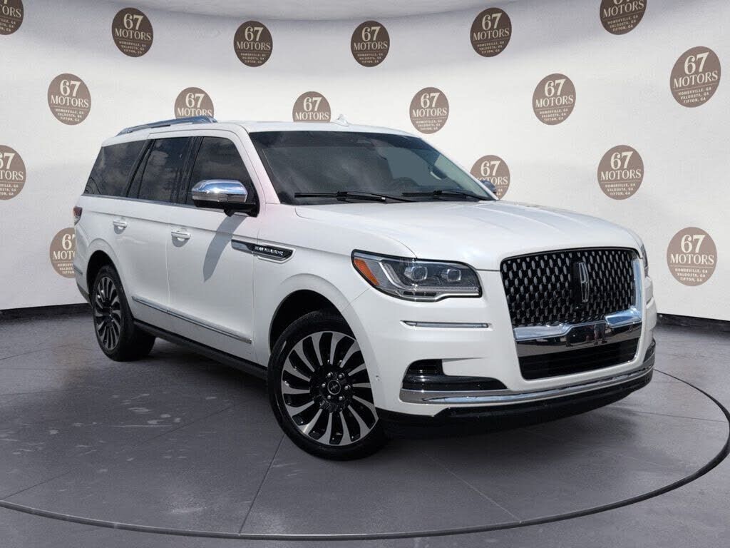 2022 LINCOLN Navigator