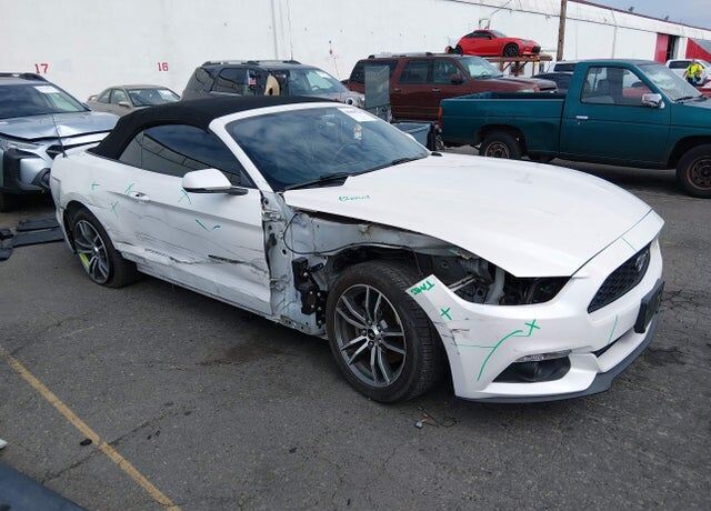 2017 FORD Mustang