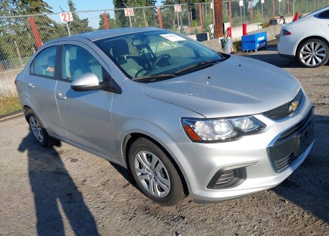 2017 CHEVROLET Sonic