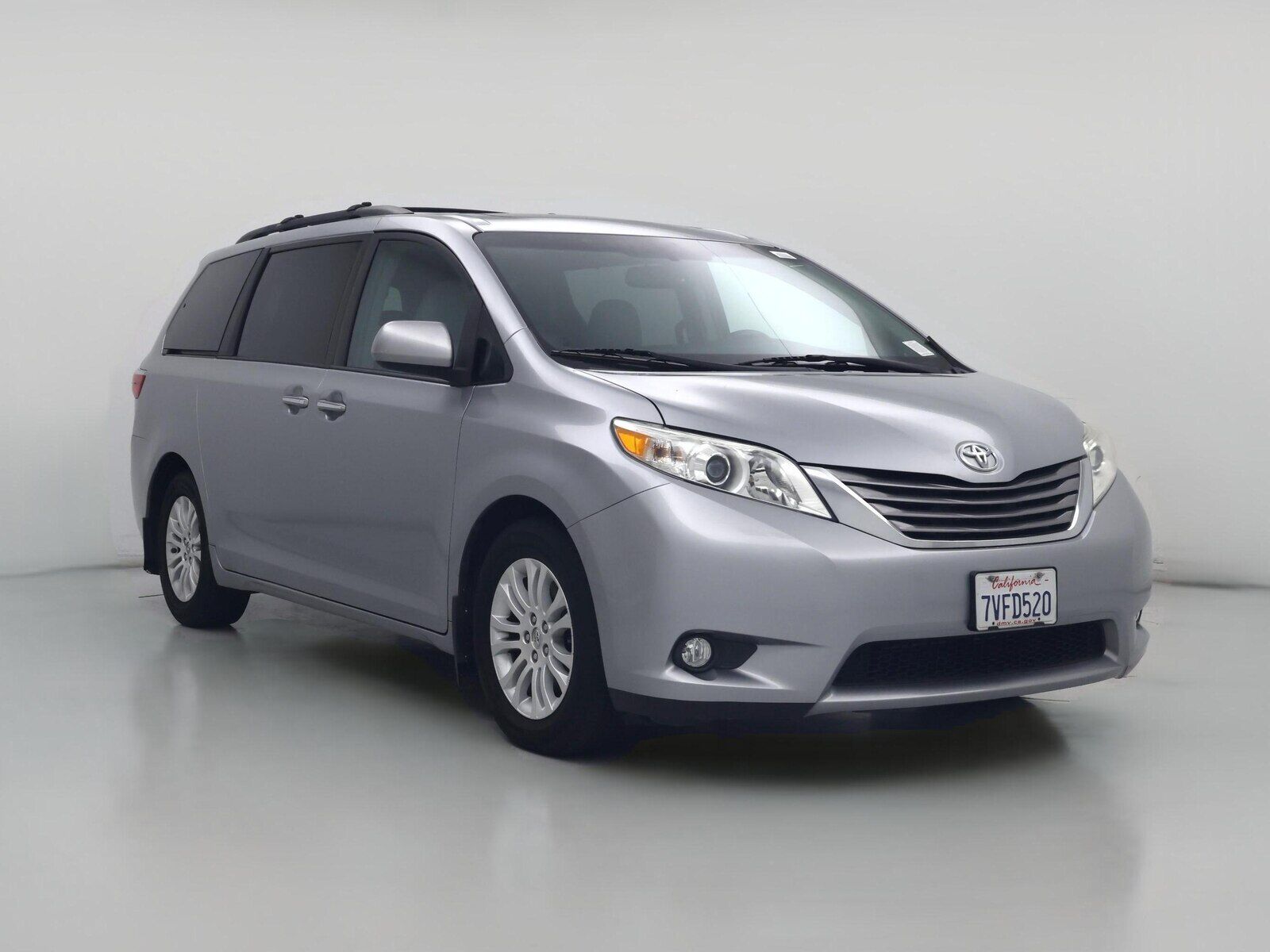 2016 TOYOTA Sienna
