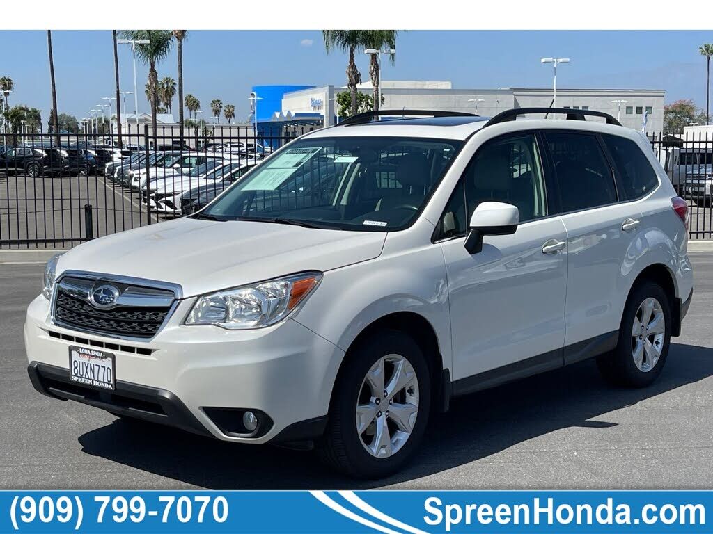 2015 SUBARU Forester