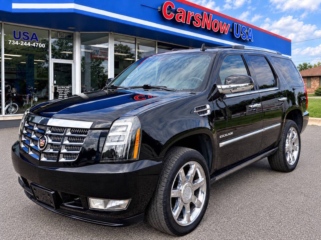 2011 CADILLAC Escalade
