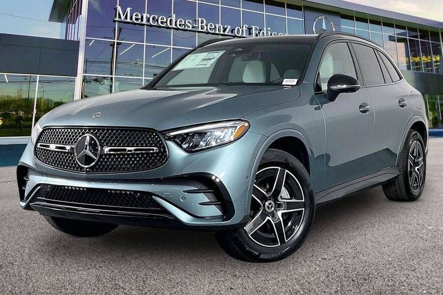 2027 Mercedes-Benz GLC-Class