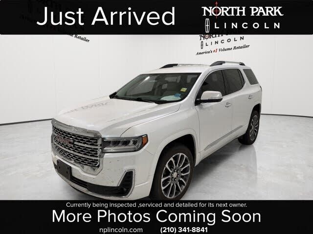 2022 GMC Acadia