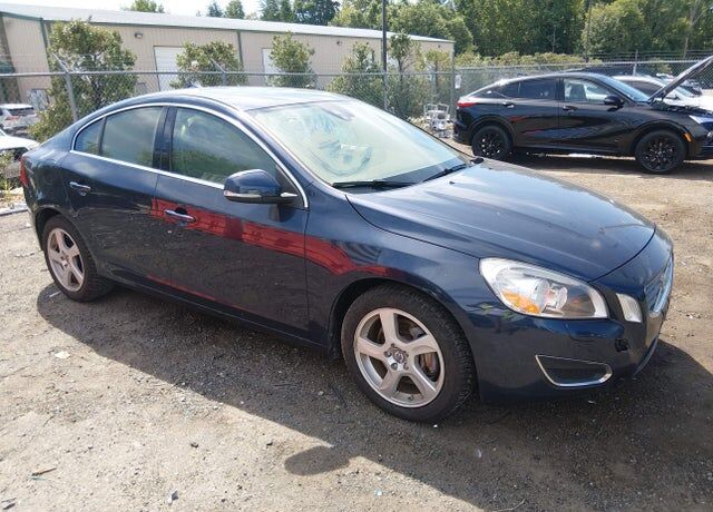 2012 VOLVO S60