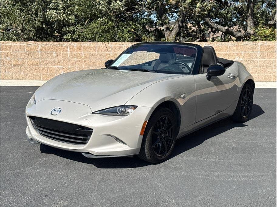 2023 MAZDA MX-5