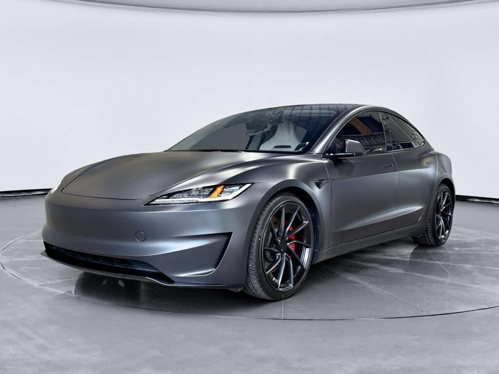 2025 TESLA Model 3
