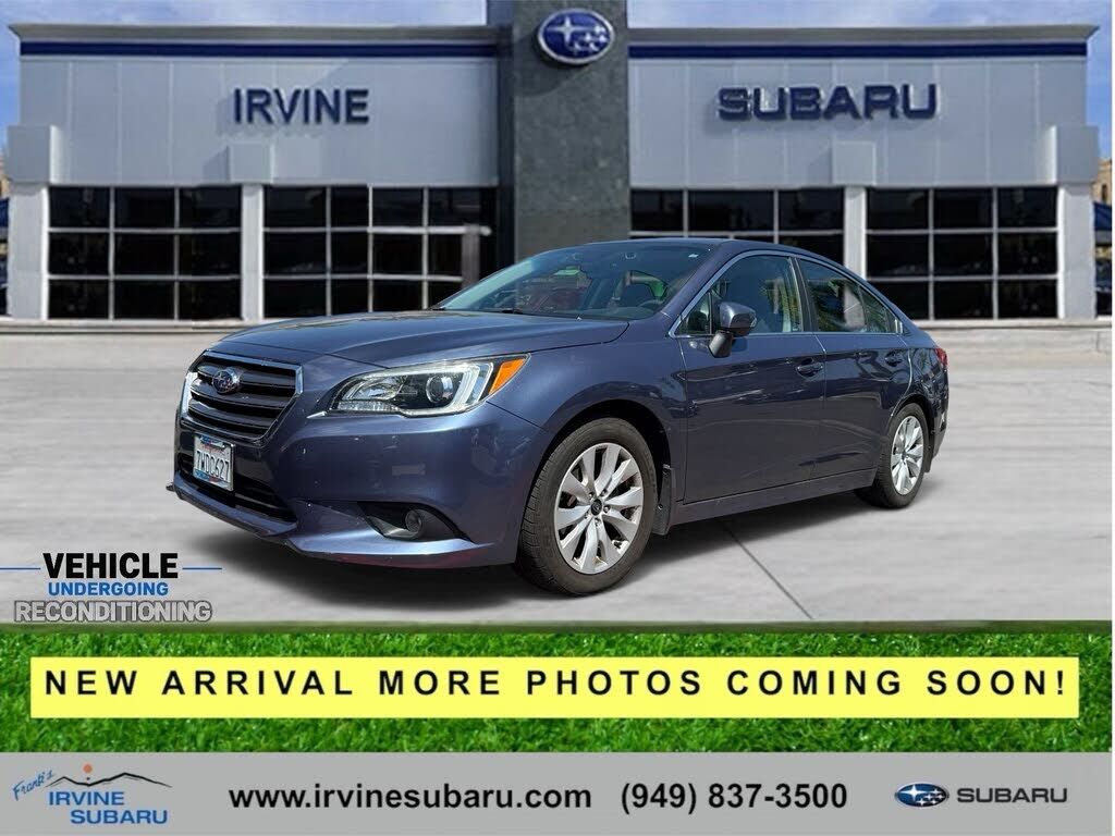 2017 SUBARU Legacy