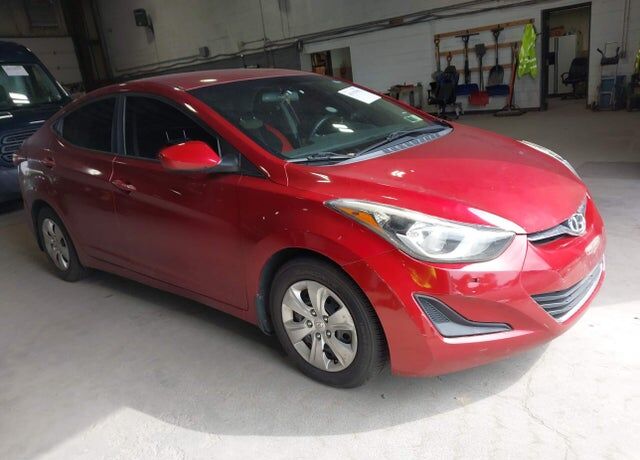 2016 HYUNDAI Elantra