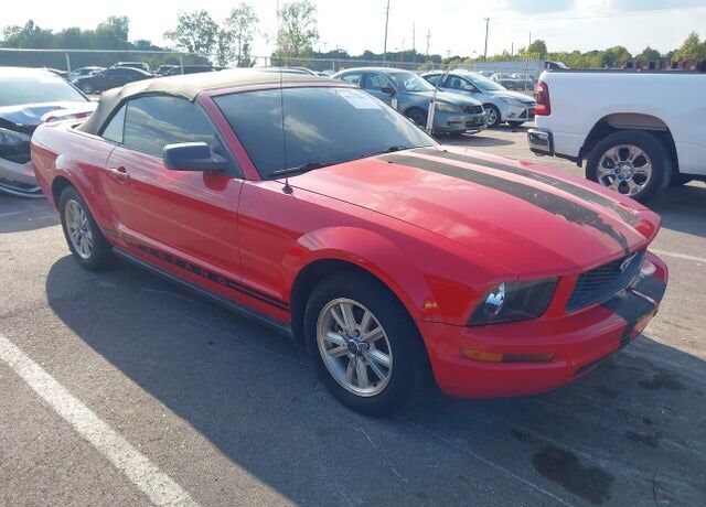 2006 FORD Mustang