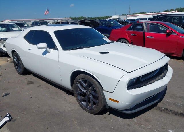 2013 DODGE Challenger