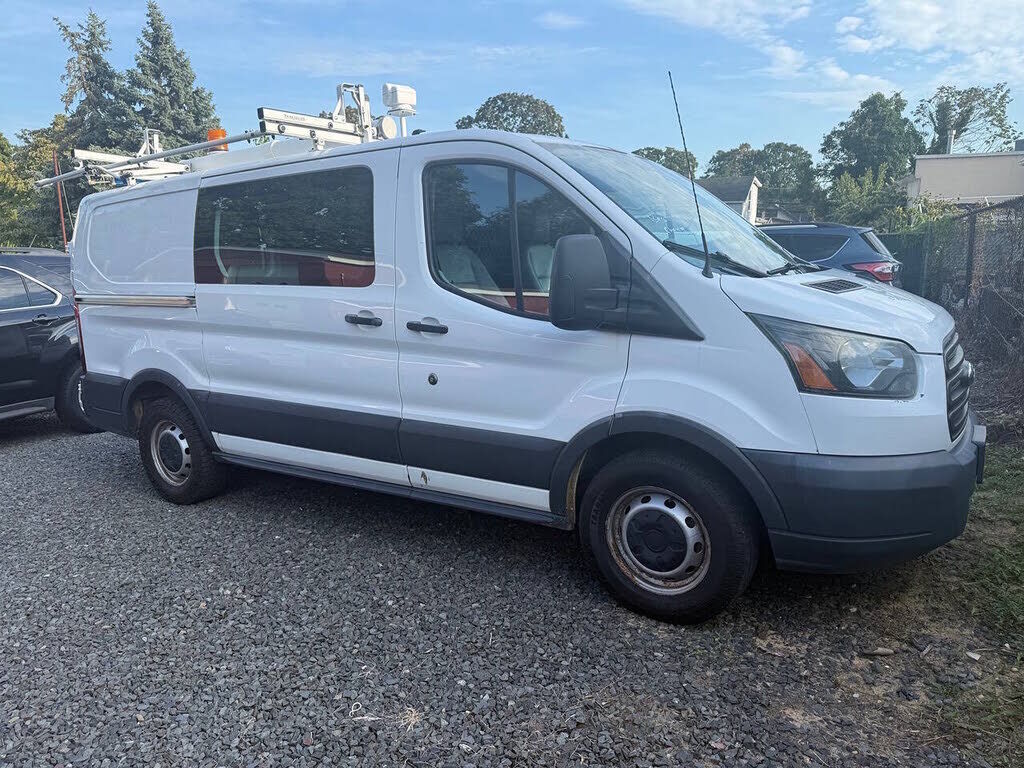2015 FORD Transit