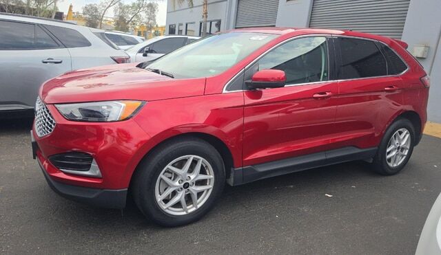 2024 FORD Edge