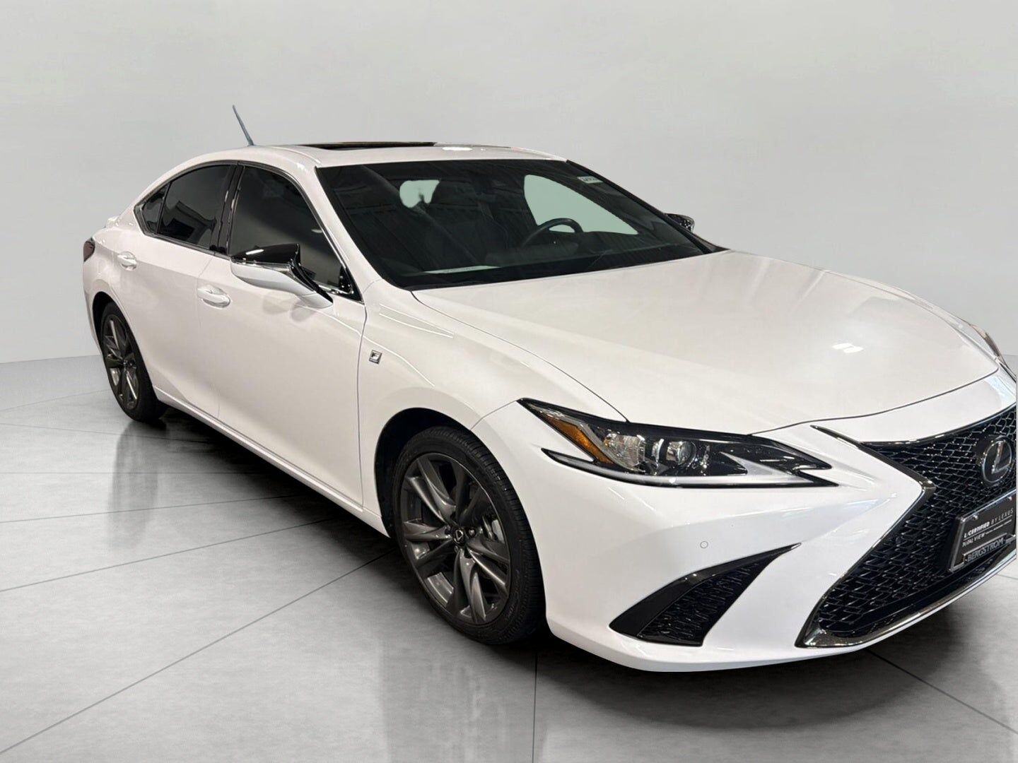 2021 LEXUS ES