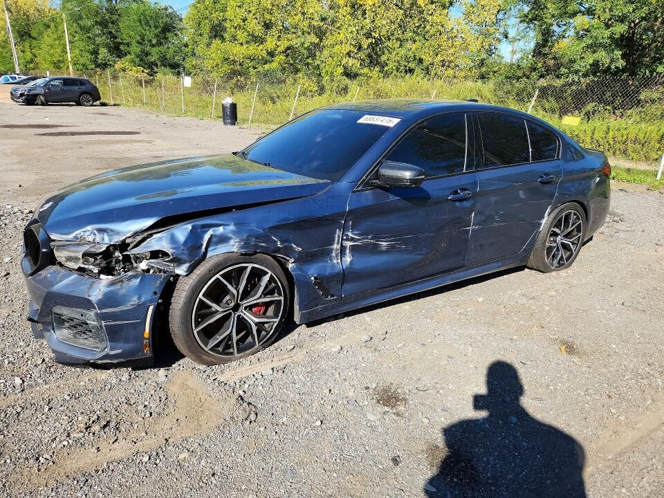 2023 BMW M5