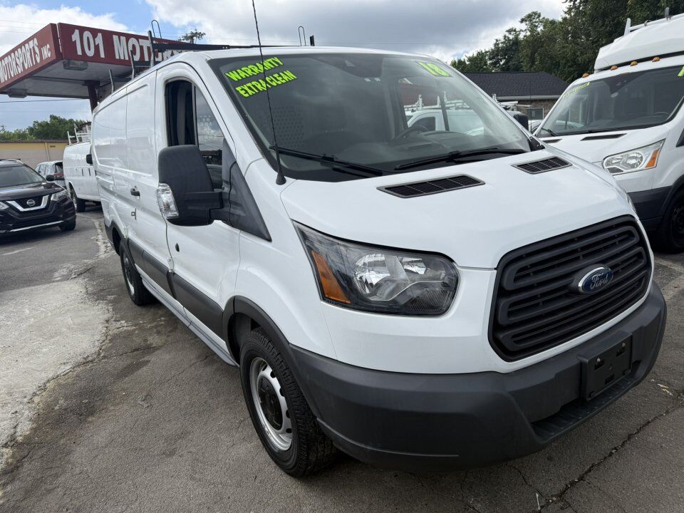 2018 FORD Transit