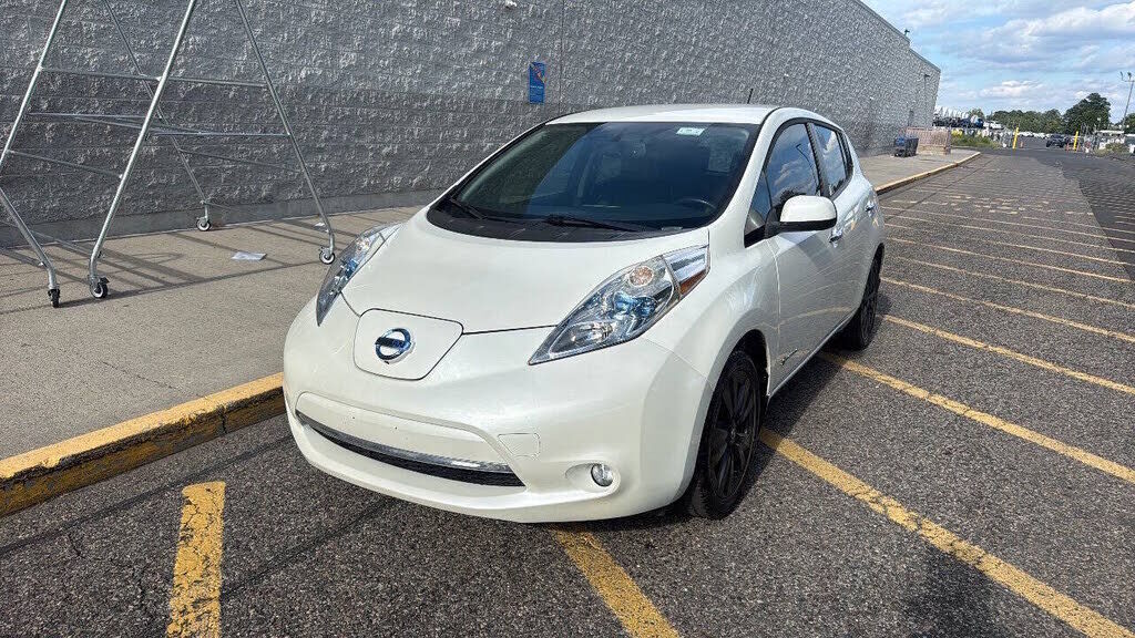2017 NISSAN Leaf