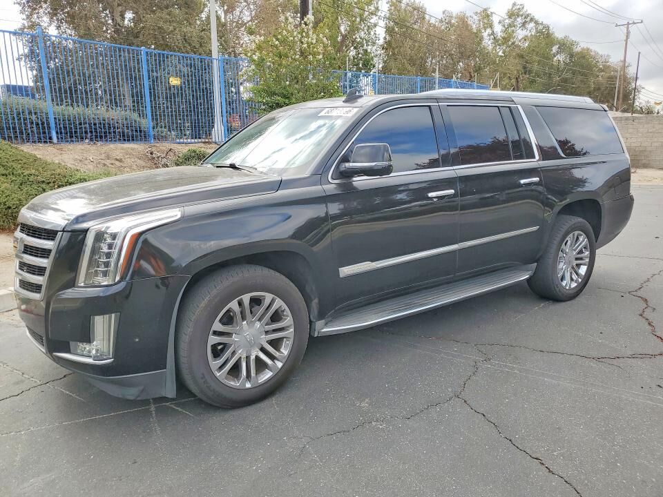2017 CADILLAC Escalade ESV