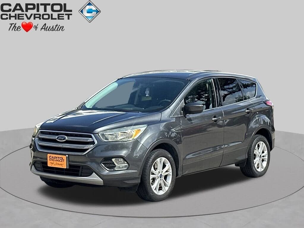 2017 FORD Escape