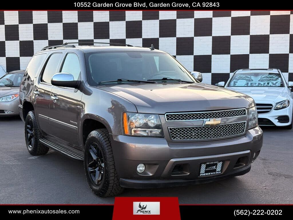 2011 CHEVROLET Tahoe