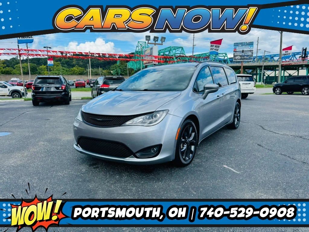 2020 CHRYSLER Pacifica