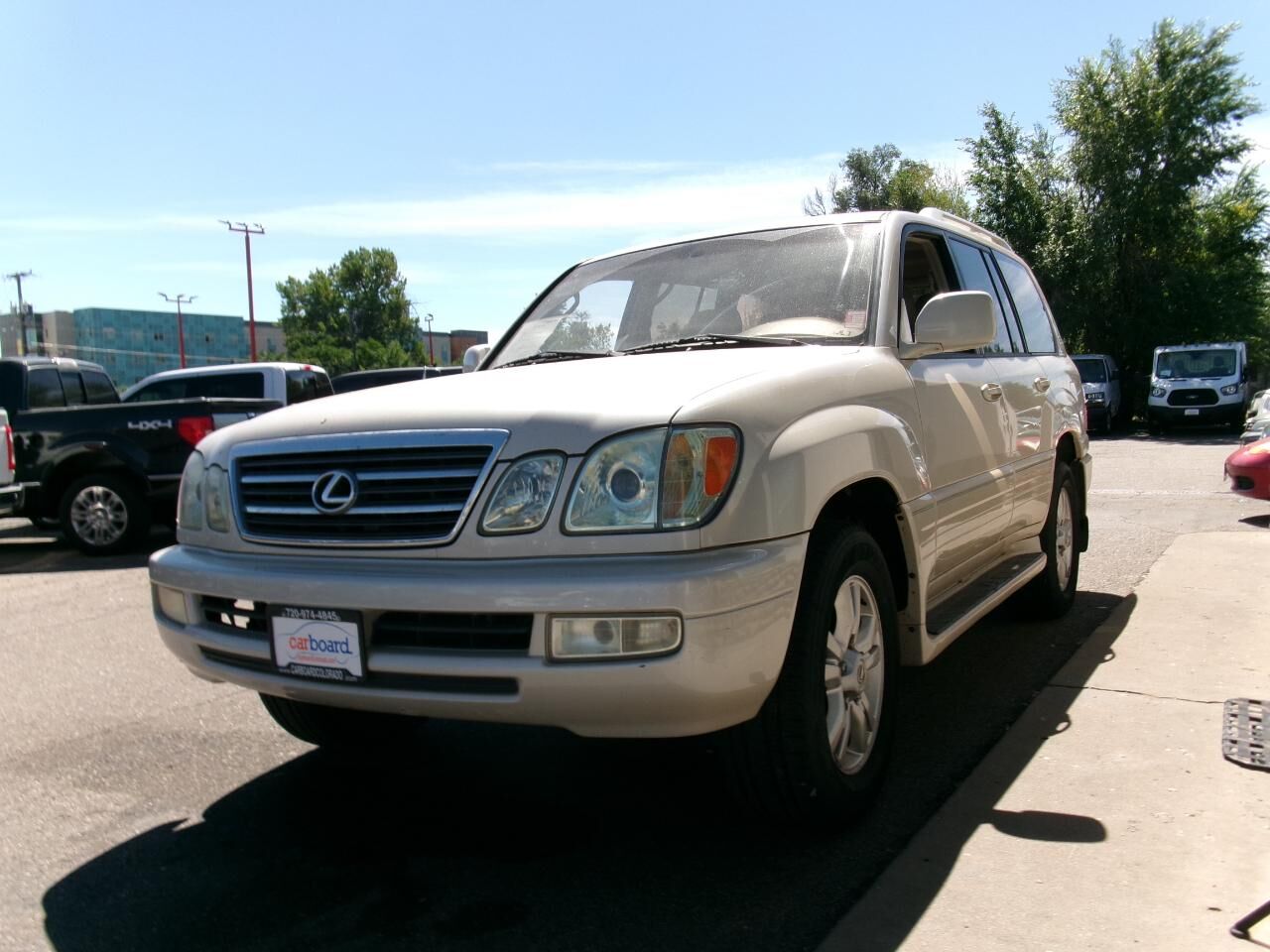2003 LEXUS LX