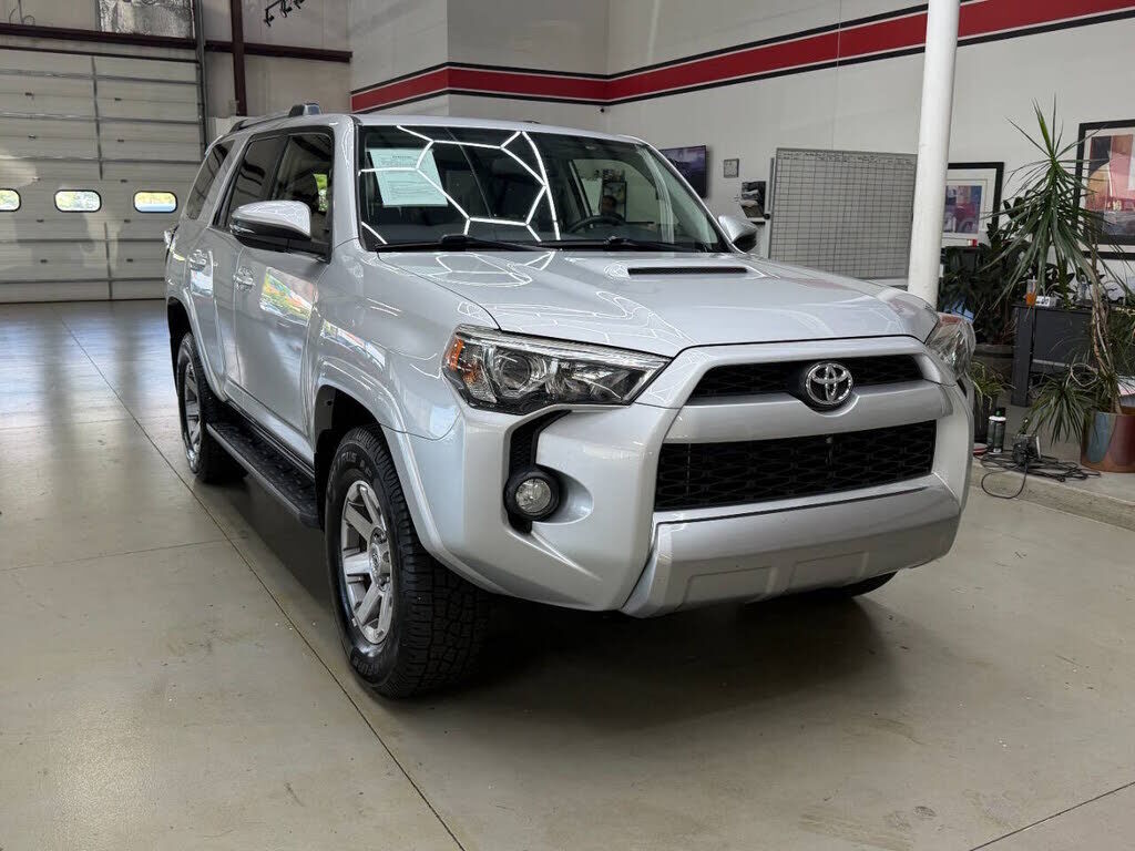 2016 TOYOTA 4-Runner