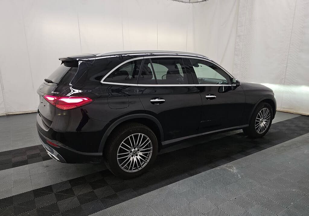 2024 Mercedes-Benz GLC-Class