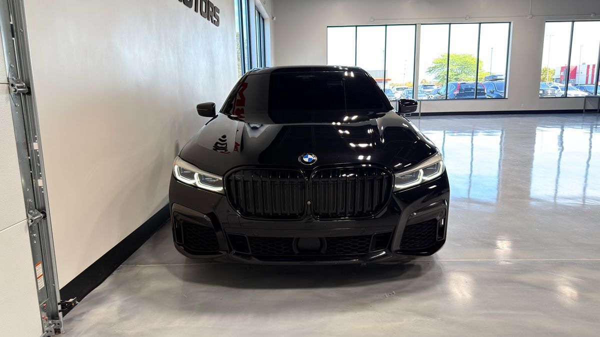 2020 BMW 750i