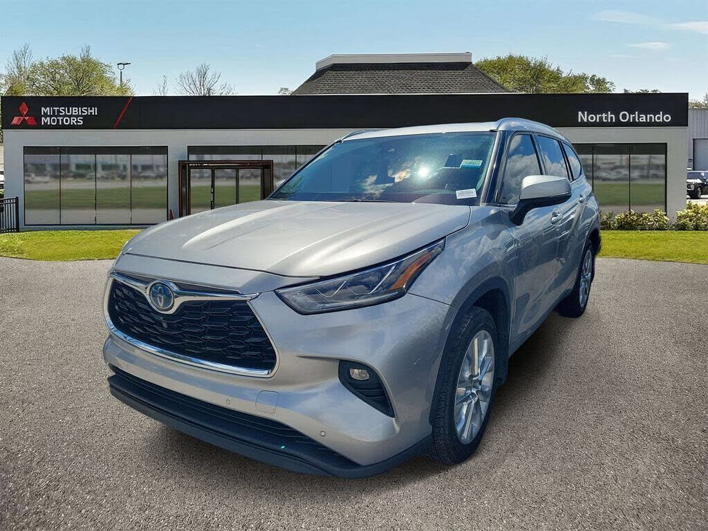 2020 TOYOTA Highlander