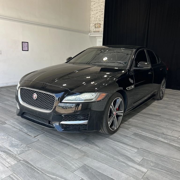 2019 JAGUAR XF