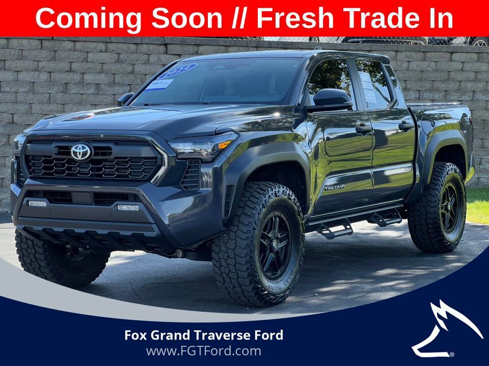 2024 TOYOTA Tacoma
