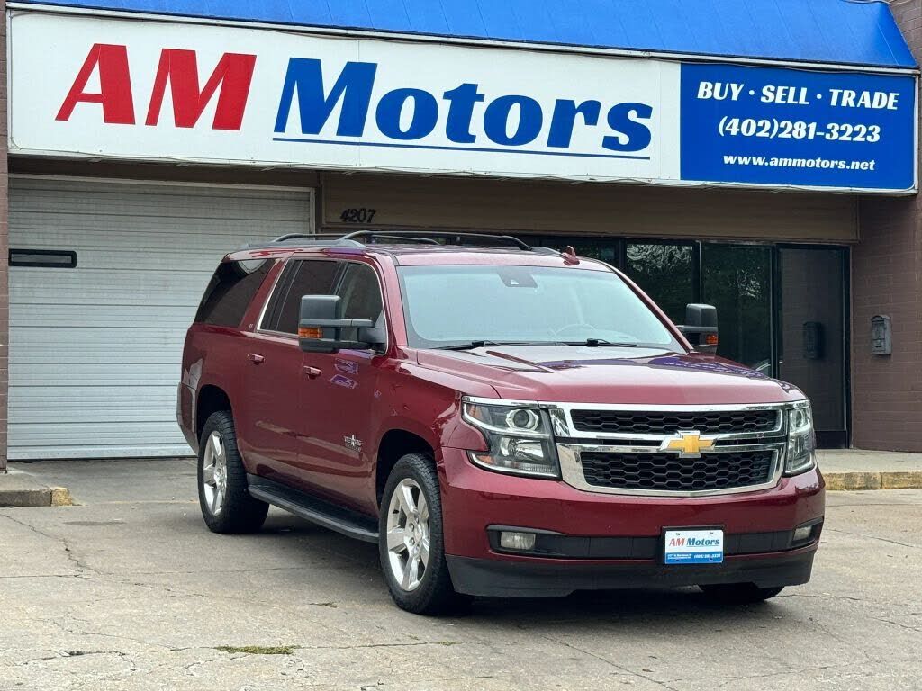 2017 CHEVROLET Suburban