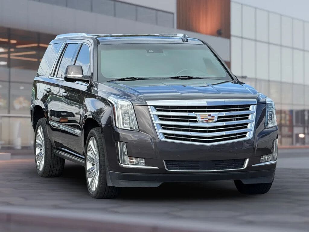 2016 CADILLAC Escalade