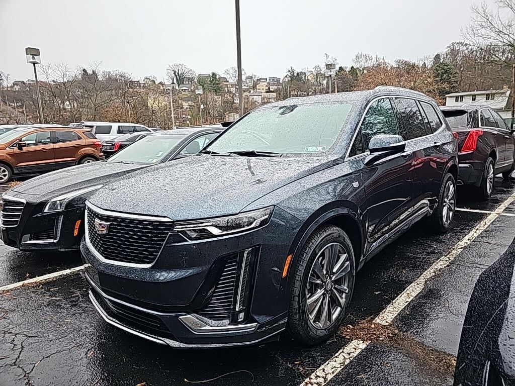 2021 CADILLAC XT6