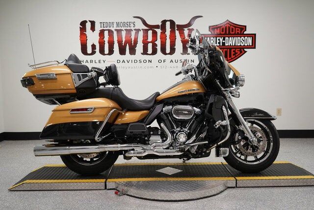 2017 HARLEY DAVIDSON FLHTK / ULTRA LIMITED