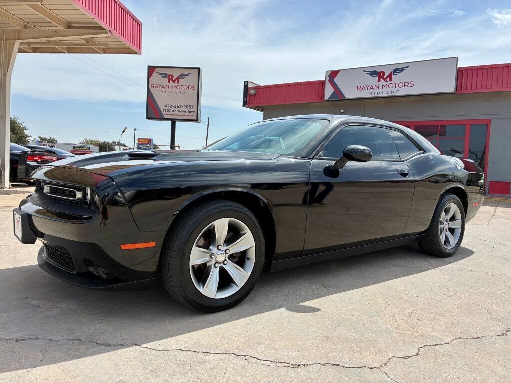 2019 DODGE Challenger