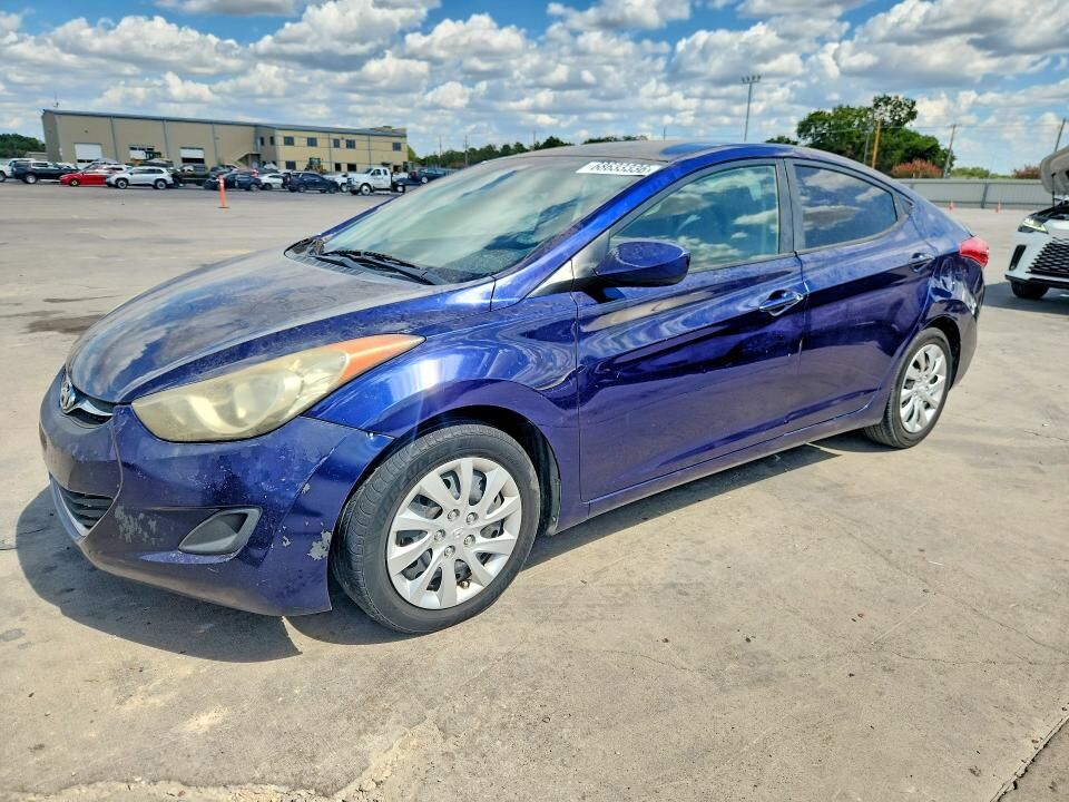 2011 HYUNDAI Elantra