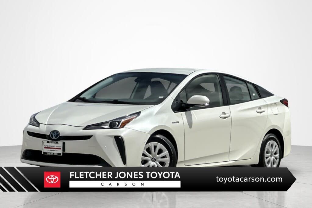 2019 TOYOTA PRIUS