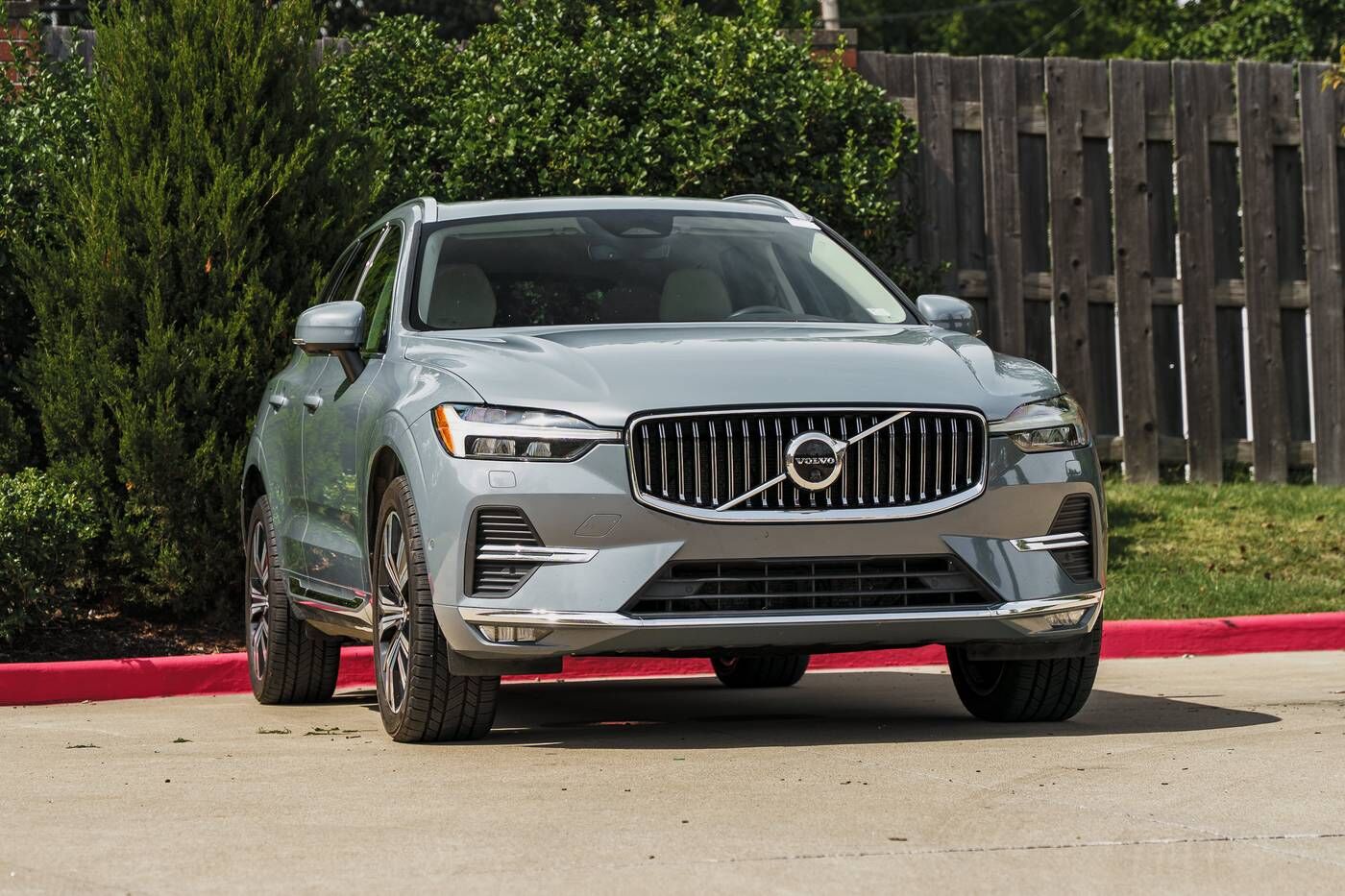 2022 VOLVO XC60