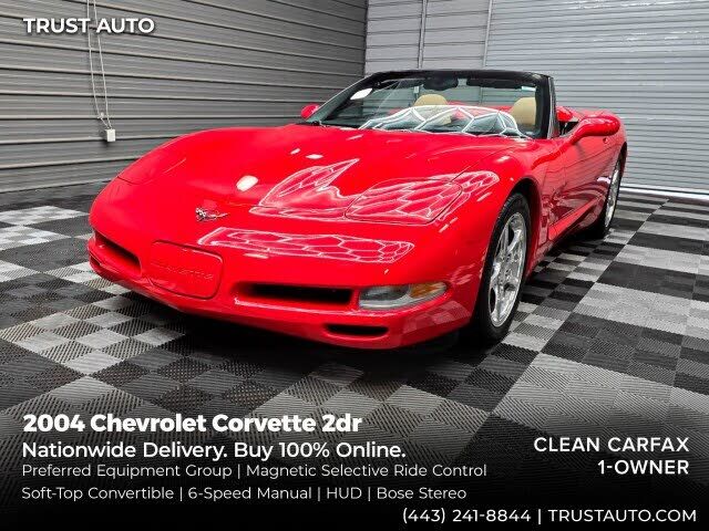 2004 CHEVROLET Corvette