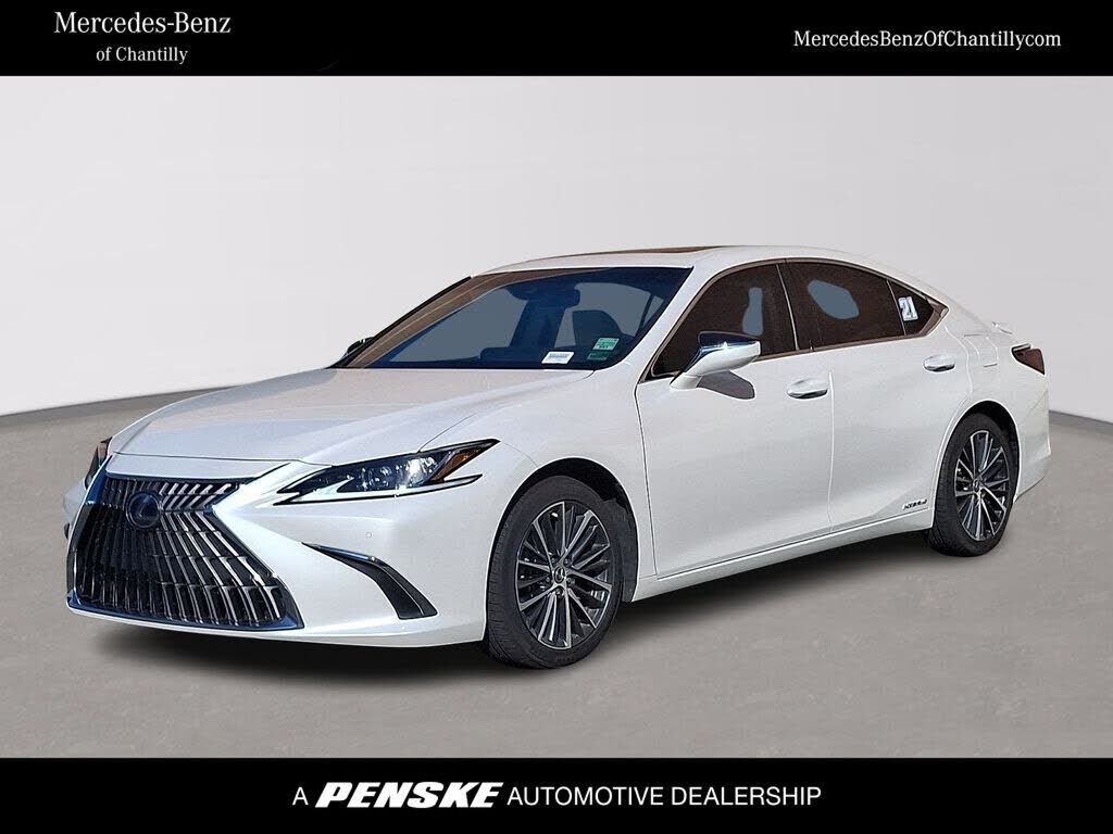2022 LEXUS ES