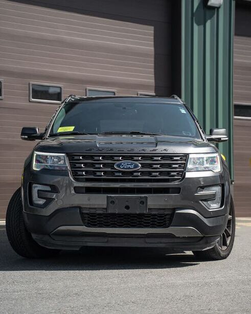 2017 FORD Explorer