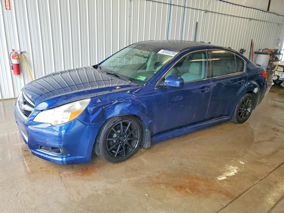 2011 SUBARU Legacy