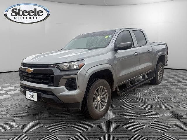 2025 CHEVROLET Colorado