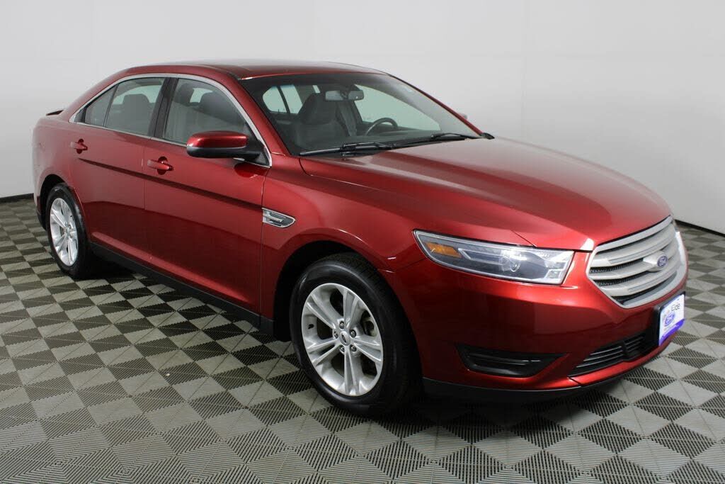 2014 FORD Taurus