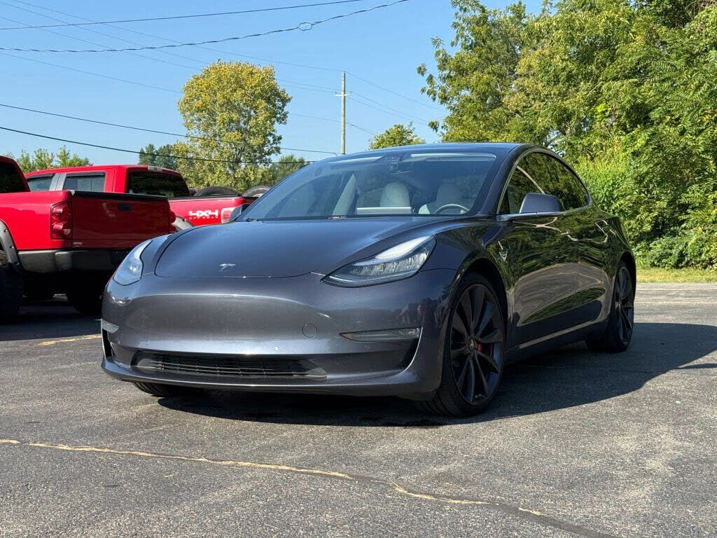 2020 TESLA Model 3
