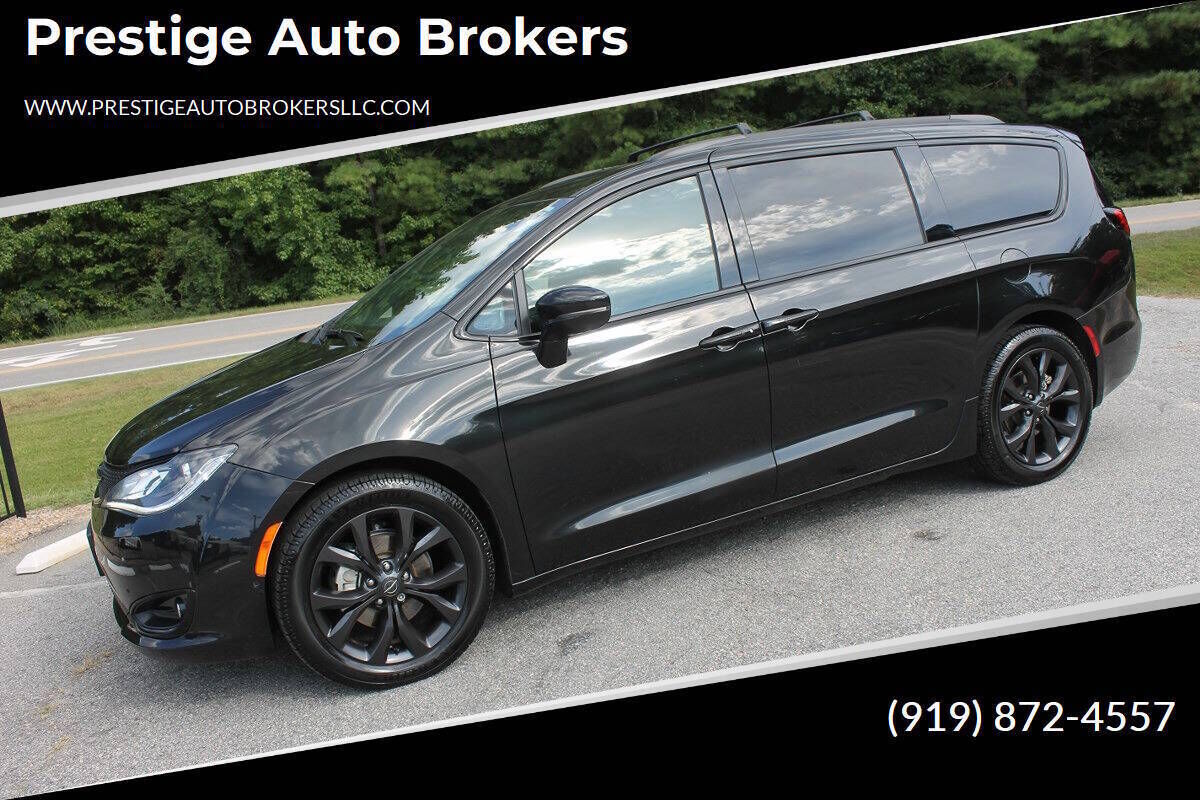 2020 CHRYSLER Pacifica